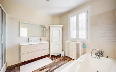 Maison 7 pièces 167 m² · à Déols · 167 m² · 240 000 €