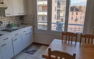Grenoble (38000)