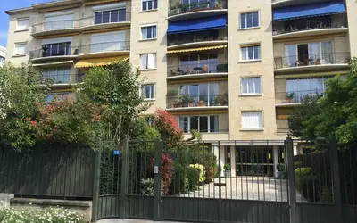 Neuilly-Sur-Seine (92200)