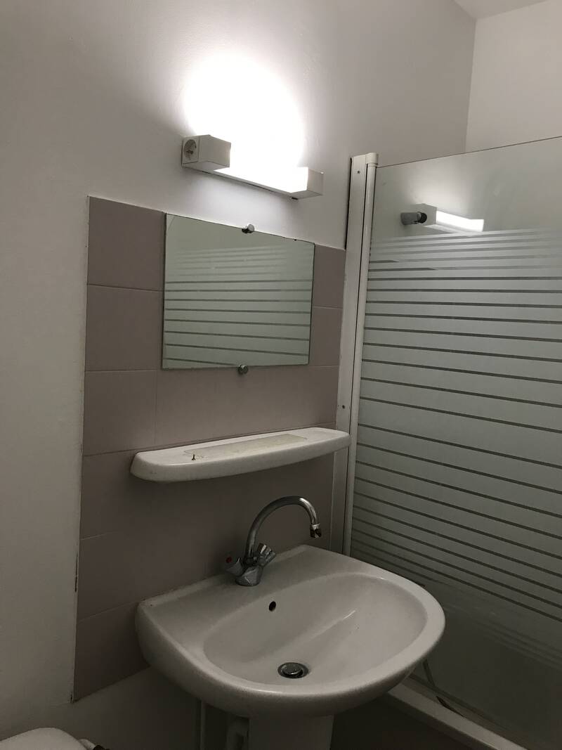 Melun (77000)