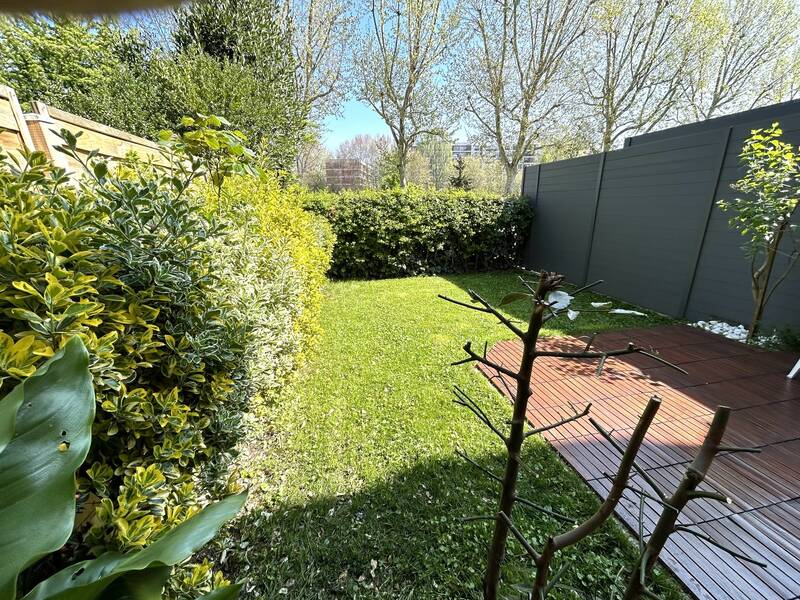 Villeneuve-La-Garenne (92390)