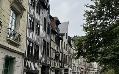 Rouen (76000)