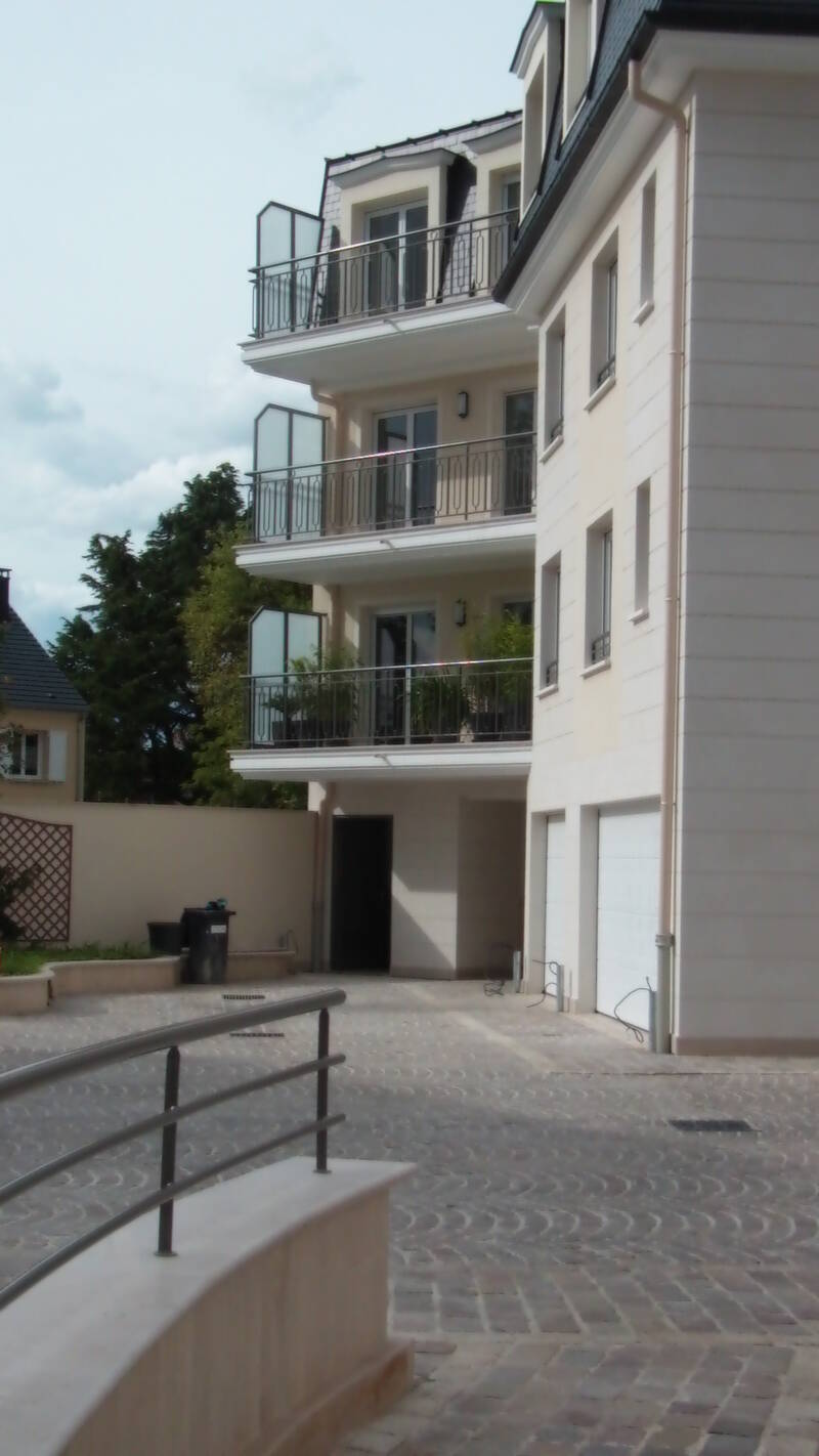 Sainte-Geneviève-Des-Bois (91700)