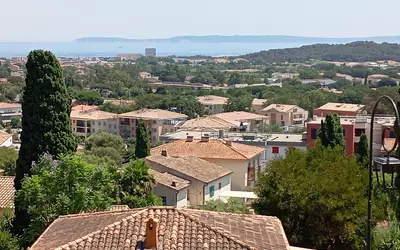 Bormes-Les-Mimosas (83230)