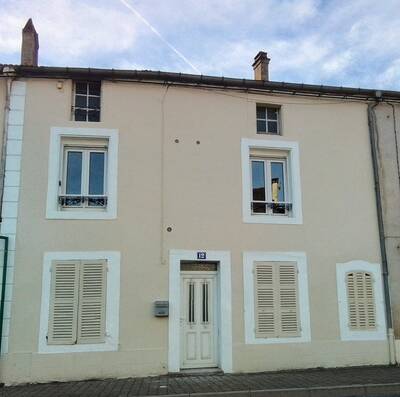 Vente maison 6 pièces Bourbonne-les-Bains (52400)