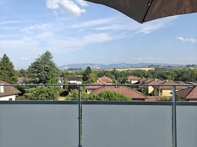 Location appartement 2 pièces Saint-Genis-Pouilly (01630)