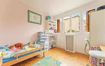 Les Lilas (93260)