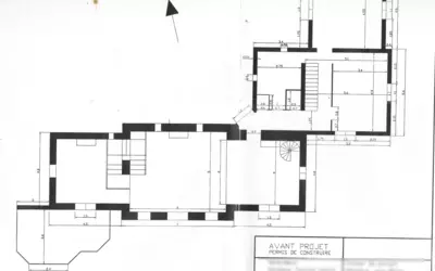 Cour-Cheverny (41700)