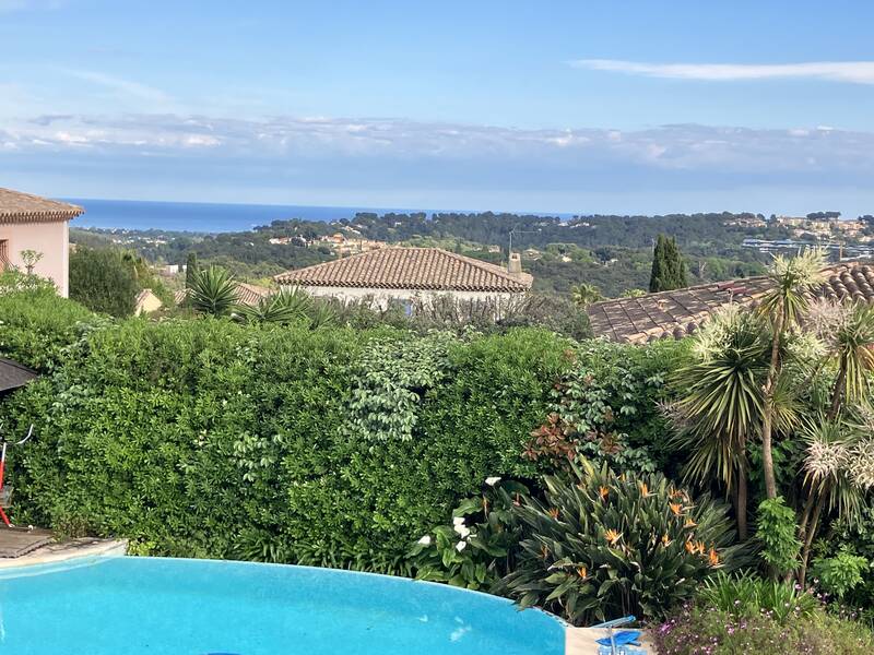 Biot (06410)