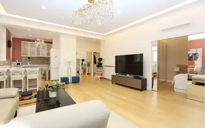 Neuilly-Sur-Seine (92200)