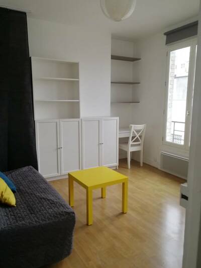 Location appartement studio Paris 20e