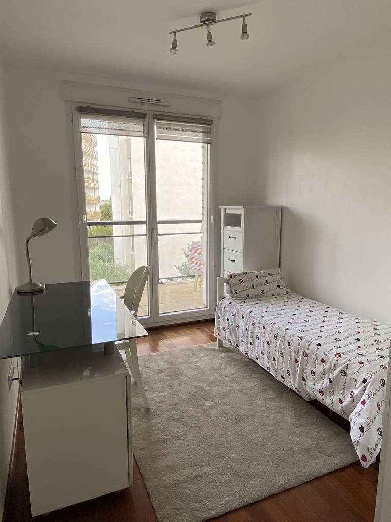 Issy-Les-Moulineaux (92130)