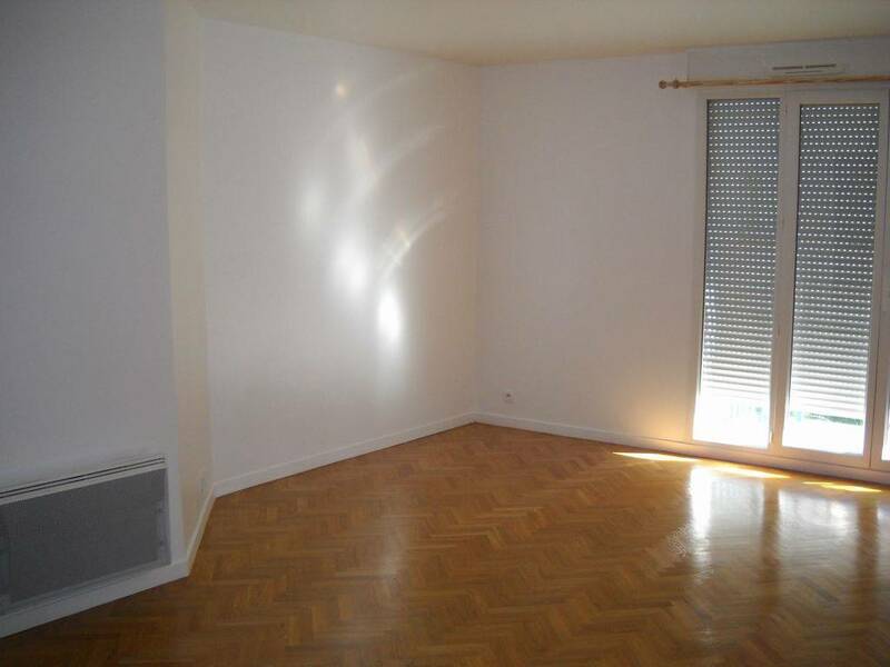 Le Mesnil-Saint-Denis (78320)