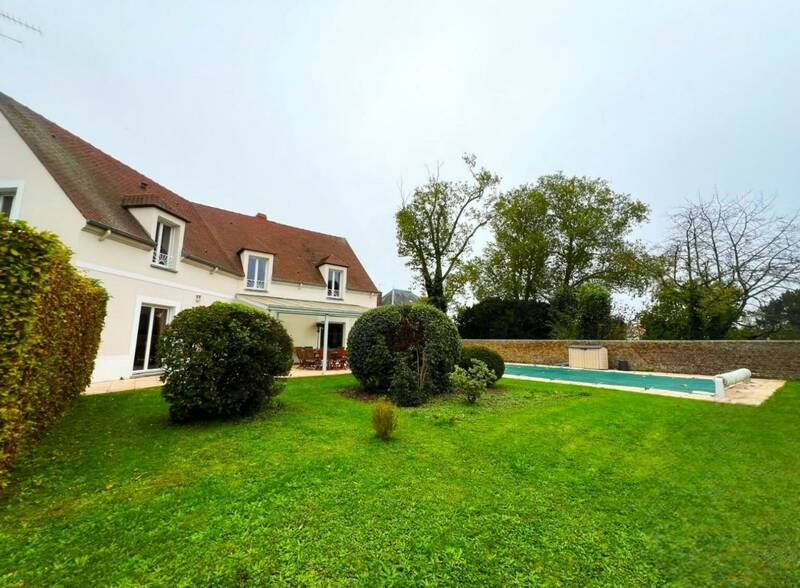 Le Mesnil-En-Thelle (60530)