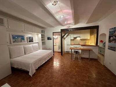 Vente appartement studio Hyères (83400)