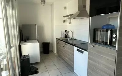 Villeurbanne (69100)