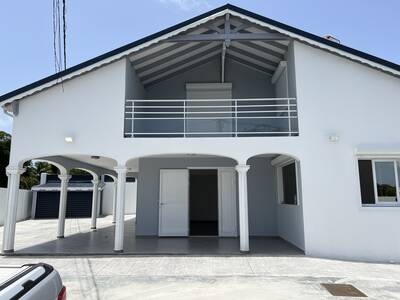 Vente maison 6 pièces Saint-François (97118)