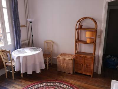 Location appartement studio Paris 19e