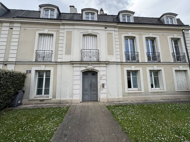 Nanterre (92000)