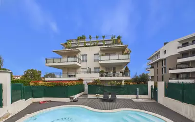 Antibes (06600)