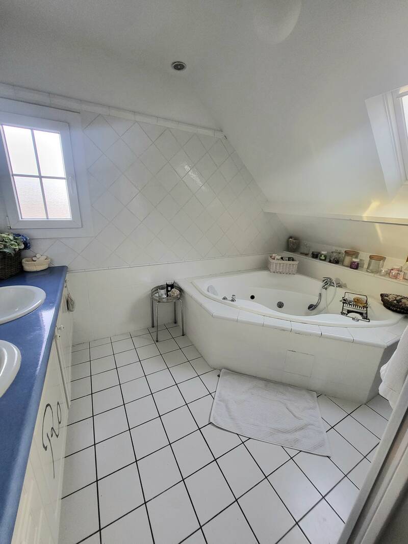 Montcourt-Fromonville (77140)