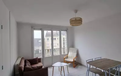 Angers (49000)
