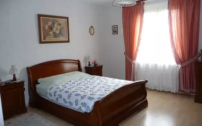 Matour (71520)