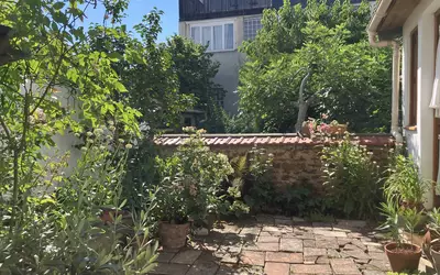 Montreuil (93100)