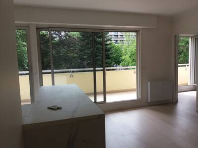 Location appartement 2 pièces Courbevoie (92400)