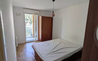 Nantes (44000)