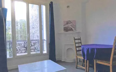 Paris 19E
