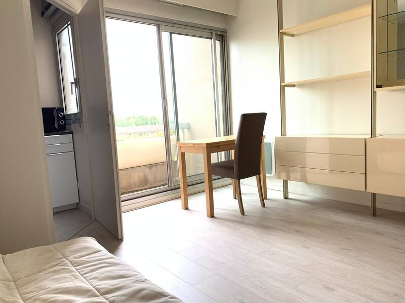 Courbevoie (92400)