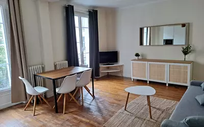 Saint-Ouen-Sur-Seine (93400)