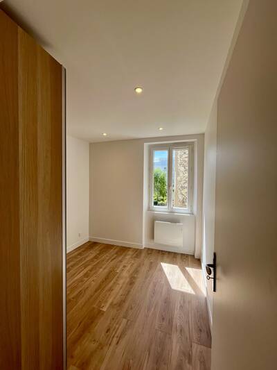 Location appartement 2 pièces Paris 20e