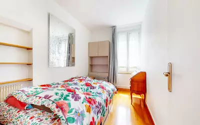 (80.1 M2 Au Sol) - Rueil-Malmaison