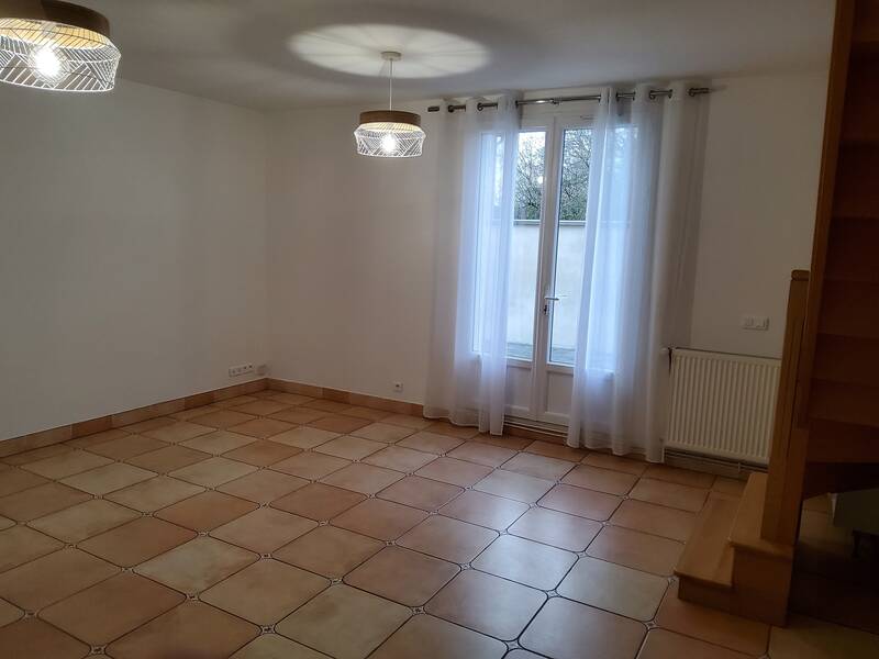 Mantes-La-Ville (78711)