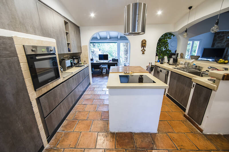Grimaud (83310)