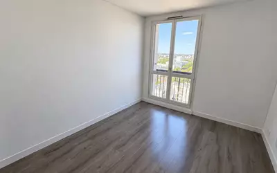 Nantes (44000)
