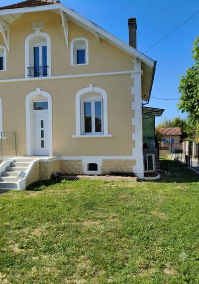 Location maison 5 pièces Bergerac (24100)