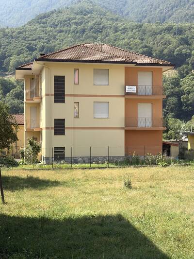 Vente maison 8 pièces Italie