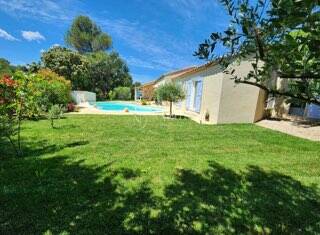 Cadenet (84160)