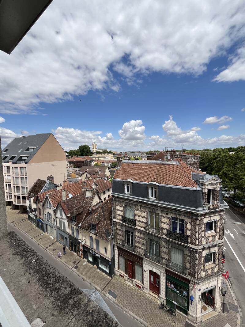 Troyes (10000)