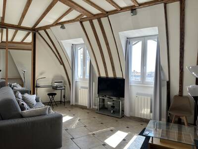 Location appartement studio Paris 2e