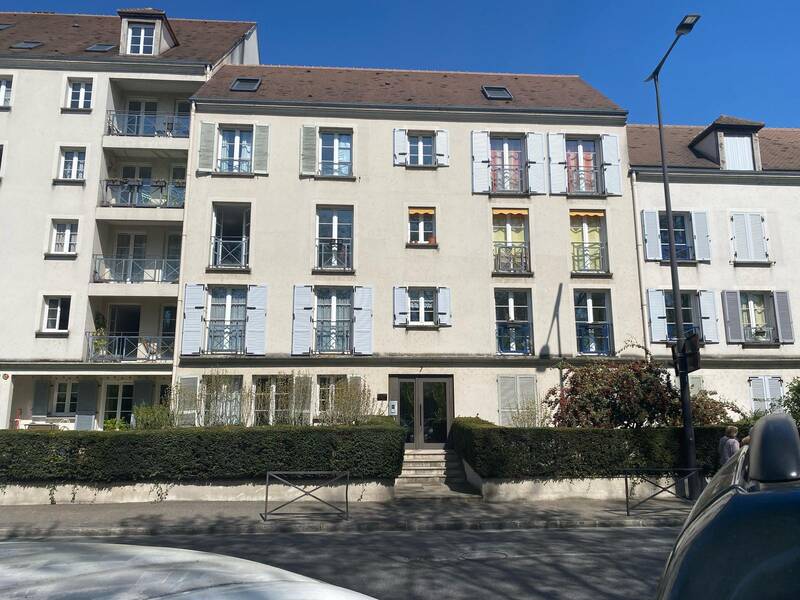 Melun (77000)
