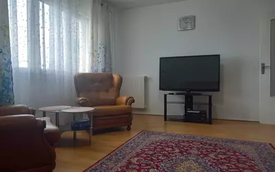 Sens (89100)
