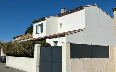 Pertuis (84120)