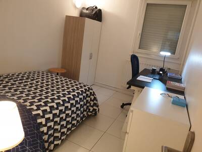Location appartement studio Évry-Courcouronnes (91)