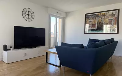 Suresnes (92150)