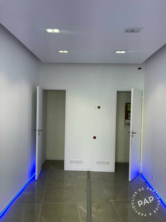 Location Local commercial Paris 3E
