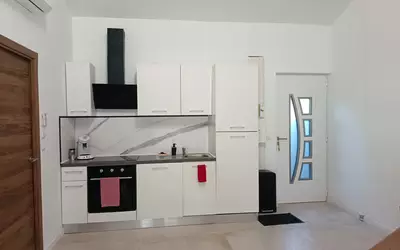 Nîmes (30000)